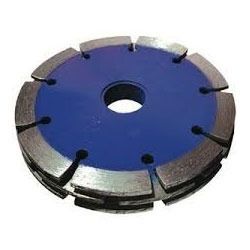 truck-point-blade-with-straight-segments-000